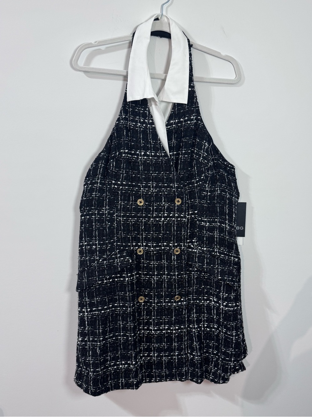 BCBG Sleeveless Black & White Tweed Halter Dress w/ Gold Buttons, Faux Pockets - Picture 5 of 13